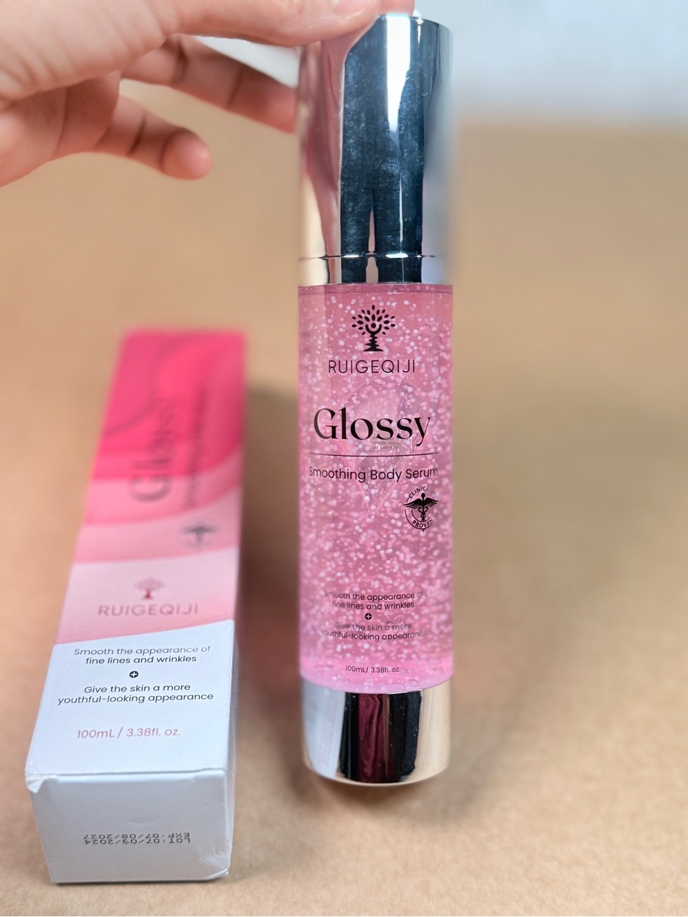 Glossy Pink Highlighter Serum